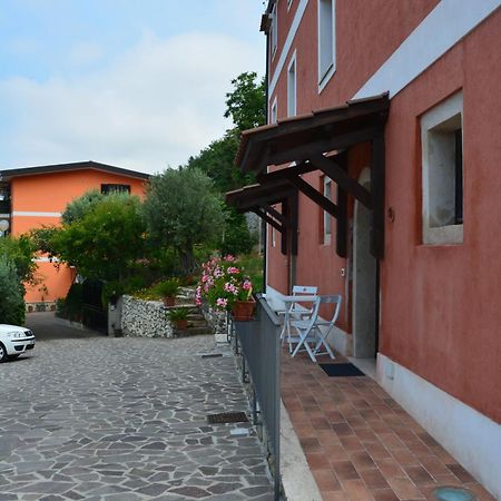 B&B La Casa Rossa เปาลา ภายนอก รูปภาพ