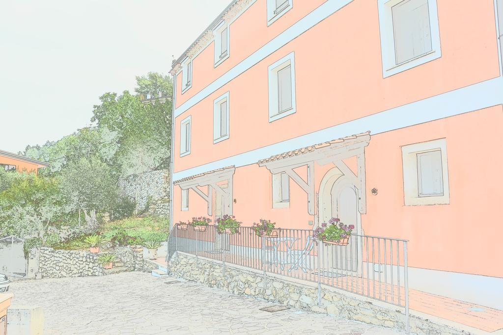 B&B La Casa Rossa เปาลา ภายนอก รูปภาพ